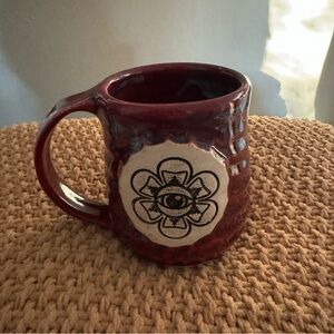 MUD Ceramic Studio Pottery 12oz Coffee/Tea Mug, Eye In Flower Design